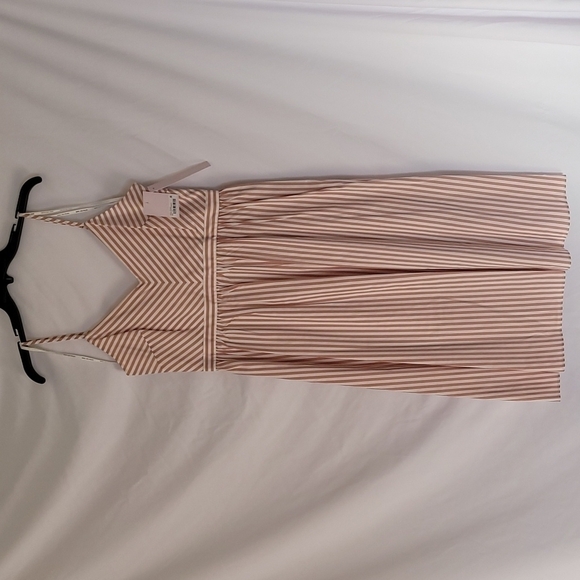 𝅺Avec les Filles staples dress - Picture 4 of 13